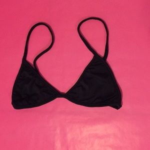 Selling a small coulbourne top